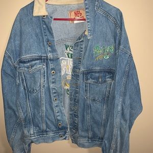 Green Bay Packers Vintage jean jacket. Authentic!